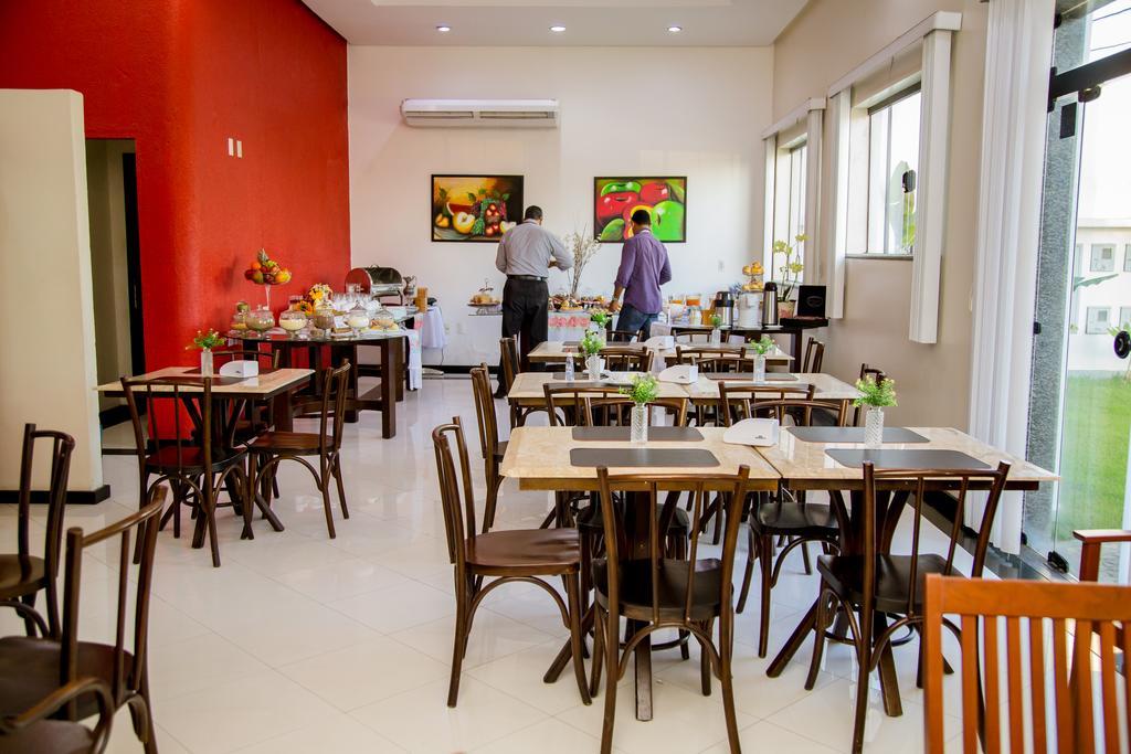 Hotel Oceania إيونابوليس المظهر الخارجي الصورة