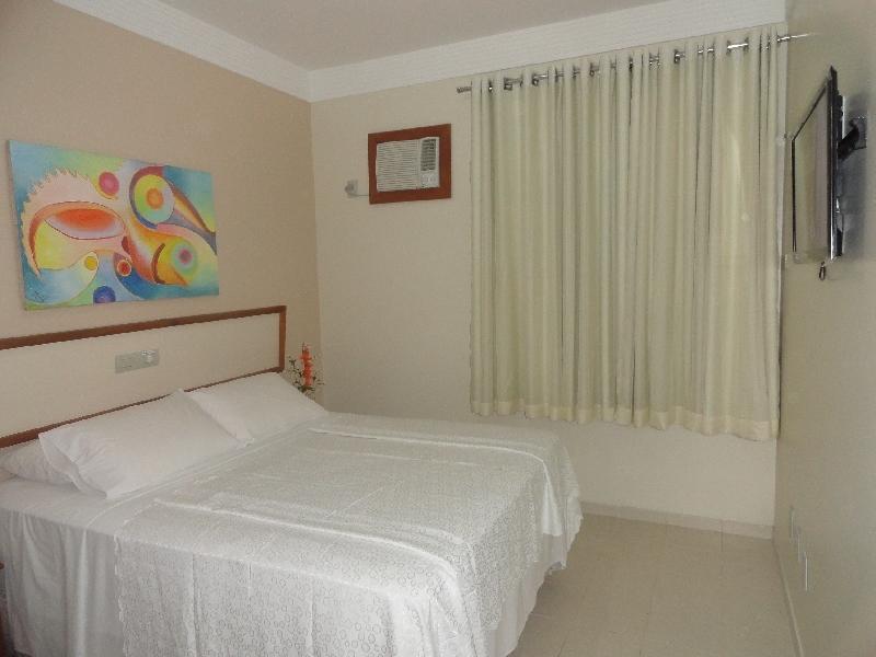 Hotel Oceania إيونابوليس الغرفة الصورة