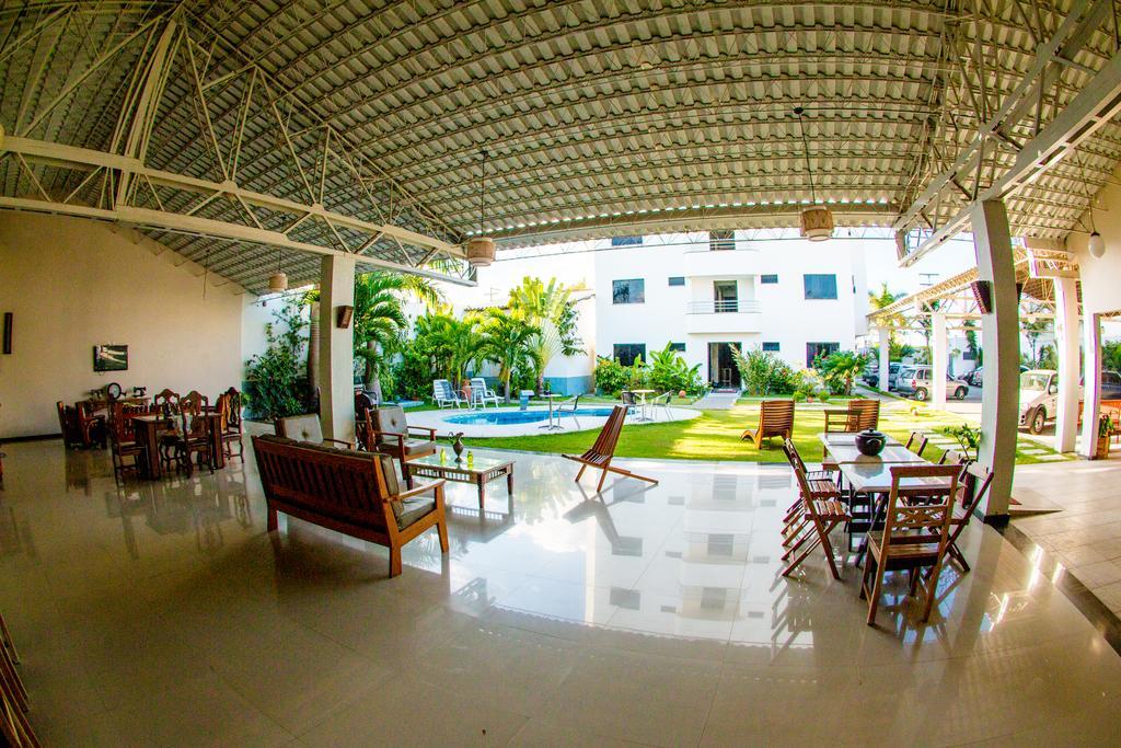Hotel Oceania إيونابوليس المظهر الخارجي الصورة