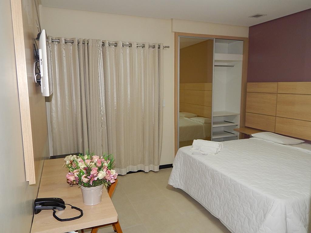 Hotel Oceania إيونابوليس المظهر الخارجي الصورة